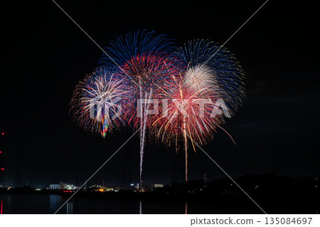 Scenes from the Atsumi Peninsula Fireworks Festival in Tahara City (Aichi Prefecture) 135084697