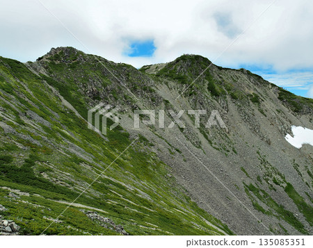 【山景】南阿爾卑斯山,千丈山 【山景】南阿爾卑斯山,千丈山 135085351