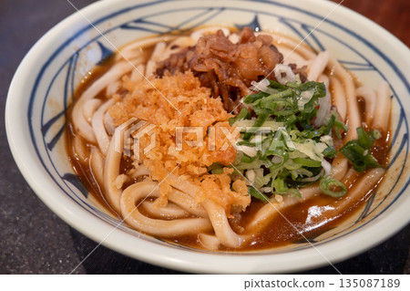 Udon Ramen Beef Curry Udon カレーうどん うどん ラーメン 135087189