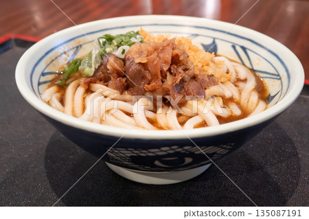 Udon Ramen Beef Curry Udon カレーうどん うどん ラーメン Udon Ramen Beef Curry Udon カレーうどん うどん ラーメン 135087191