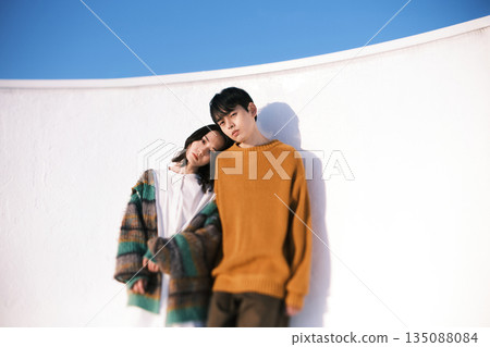 一對男女的肖像 135088084