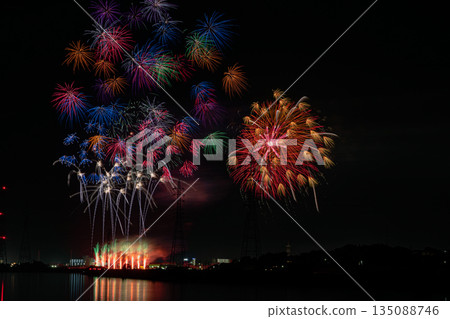Scenes from the Atsumi Peninsula Fireworks Festival in Tahara City (Aichi Prefecture) 135088746
