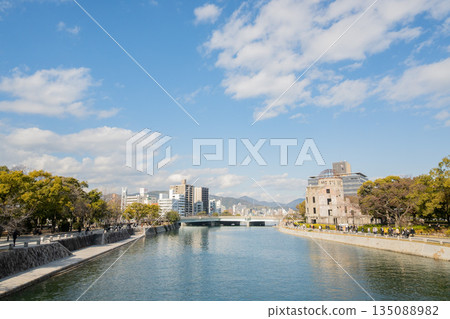 "Hiroshima Prefecture" (January) [Tourist Attractions] Hiroshima Peace Memorial Park, Hiroshima City, Hiroshima Prefecture 135088982