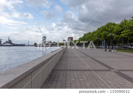 August 24, 2025: Monument to dock workers in Novorossiysk, Russia, on the waterfront, honoring labor in the port, maritime industry and local history along the Black Sea coast August 24, 2025: Monument to dock workers in Novorossiysk, Russia, on the waterfront, honoring labor in the port, maritime industry and local history along the Black Sea coast 135090032