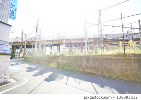 西日暮裡的京成線和鐵路道口 135093612