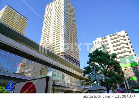 Blue sky and Nippori Station 135094374