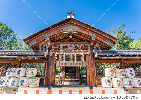 建君神社（俗稱建君先生），原名建織田神社，供奉織田信長。位於京都市北區紫野市北船岡町。 135097706