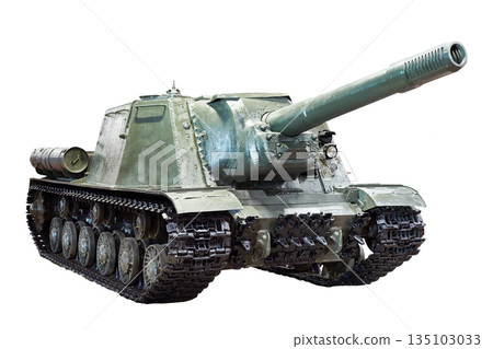 Self-propelled gun isolated 135103033
