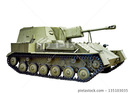 Self-propelled gun isolated 135103035