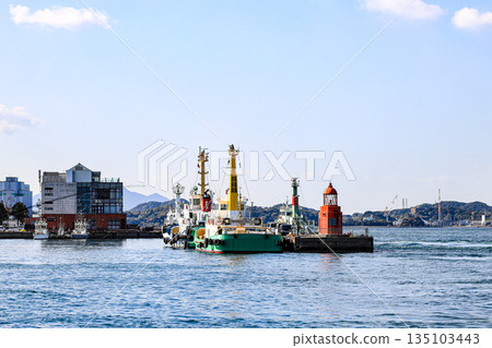 The tugboat fleet on service at Moji port in Kitakyushu, Japan. 135103443