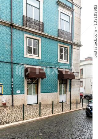 Villa Sousa, historic azulejo tile facade With Tuk Tuk in Lisbon Villa Sousa, historic azulejo tile facade With Tuk Tuk in Lisbon 135105982