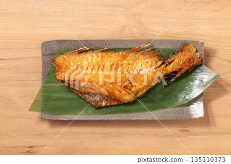 Grilled red fish (marinated in kelp and soy sauce) 135110373