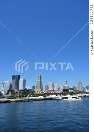 從橫濱港大棧橋出發的港未來 從橫濱港大棧橋出發的港未來 135111751