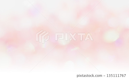 柔和閃亮的背景，淡粉紅色，散景，模糊漸變 135111767