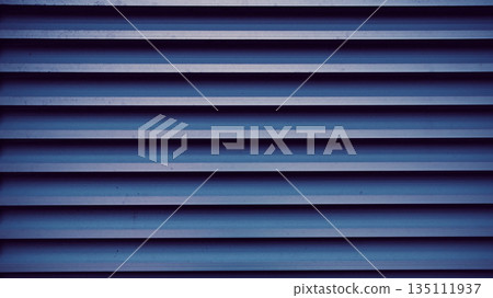 exhaust port 135111937