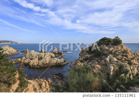 Daewangam Park in Ulsan, South Korea. 135111961