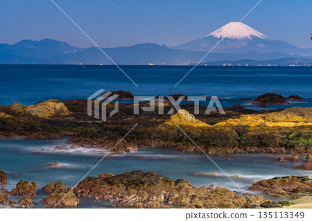 《神奈川縣》富士山和海岸線/立石公園 《神奈川縣》富士山和海岸線/立石公園 135113349