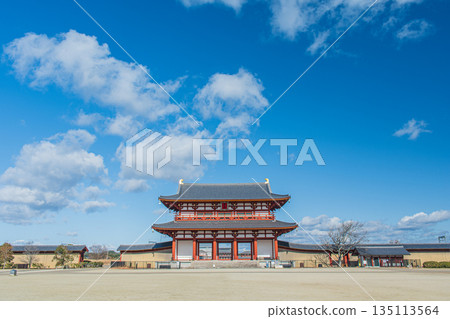 朱雀門，平城宮遺址國家歷史公園，奈良市 135113564