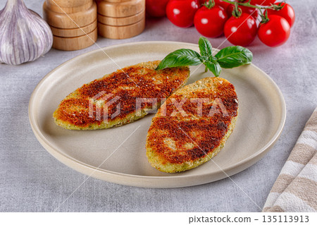Fried potato golden hash brown Fried potato golden hash brown 135113913