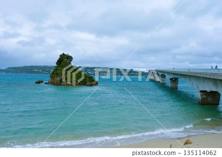 View of Kouri Island from Kouri Bridge View of Kouri Island from Kouri Bridge 135114062