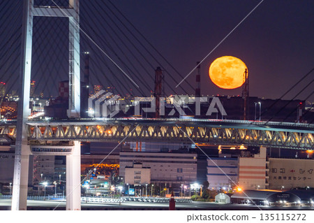 Yokohama Bay Bridge at moonrise, Kanagawa Prefecture 135115272