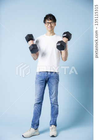 有啞鈴的人 135115315