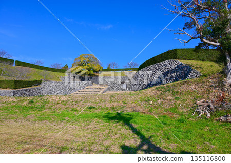Yokosuka Castle Ruins, Cobblestones, Kakegawa City Yokosuka Castle Ruins, Cobblestones, Kakegawa City 135116800