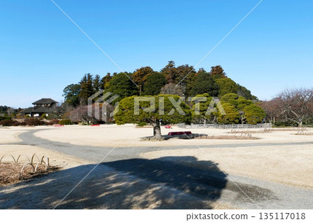 [Mito City "Kairakuen" Observation Square] 135117018