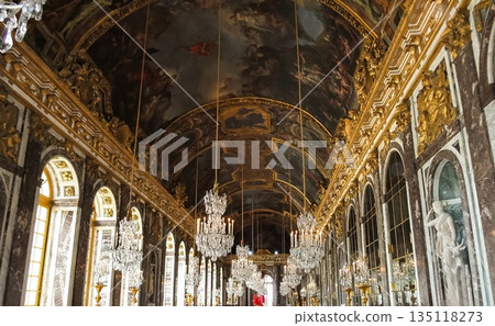 Magnificent ceiling of the Palace of Versailles, Paris, France Magnificent ceiling of the Palace of Versailles, Paris, France 135118273