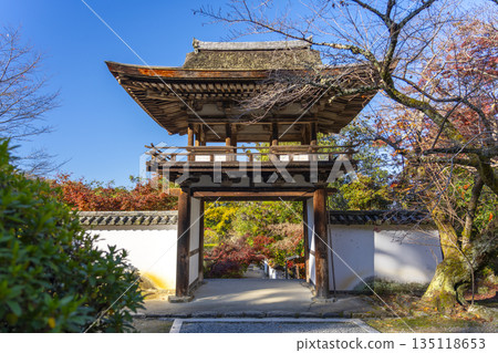 長岳寺塔門秋葉季 135118653