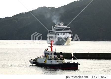 Seven Seas Explorer cruise ship Seven Seas Explorer cruise ship 135118872