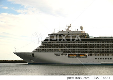 Seven Seas Explorer cruise ship Seven Seas Explorer cruise ship 135118884