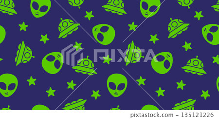 外星人和不明飛行物的無縫背景圖片。 135121226