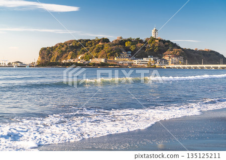 <<Kanagawa Prefecture>> Enoshima at dawn, Shonan Coast <<Kanagawa Prefecture>> Enoshima at dawn, Shonan Coast 135125211