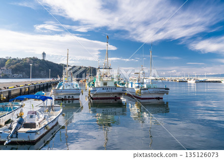 View of Katase Fishing Port overlooking Enoshima, Kanagawa Prefecture 135126073