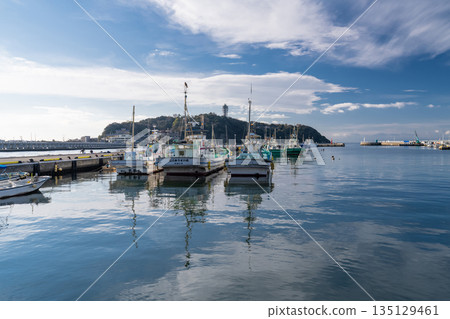 View of Katase Fishing Port overlooking Enoshima, Kanagawa Prefecture View of Katase Fishing Port overlooking Enoshima, Kanagawa Prefecture 135129461