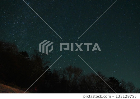 日光霧降高原的星空 135129753