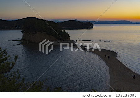 The beautiful Angel Road on Shodoshima Island in Kagawa Prefecture The beautiful Angel Road on Shodoshima Island in Kagawa Prefecture 135135093