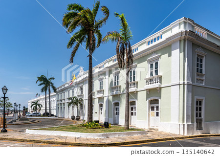 Palacio La Ravardiere and Palacio dos Leoes, headquarters of the municipal and state governments in Sao Luis, Brazil 135140642