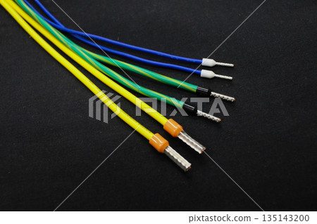 Ferrules and cables Ferrules and cables 135143200