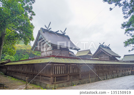 Izumo Taisha National Treasure Main Hall and Shrines 135150919