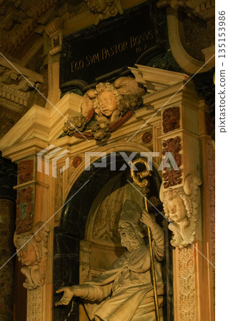 Italy_Milan Cathedral 135153986