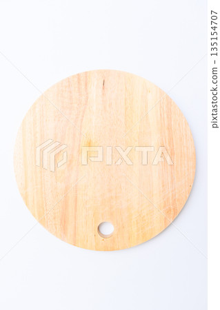 brown wooden sphere cuttingboard isolated on white background brown wooden sphere cuttingboard isolated on white background 135154707