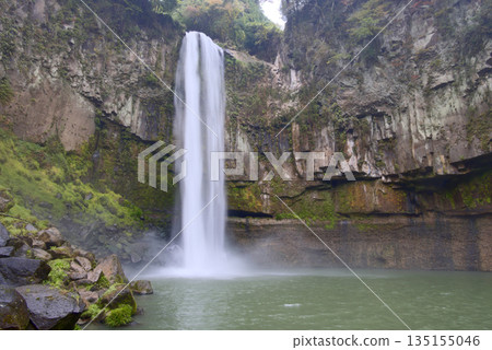 Gorogataki Falls, Yamato Town, Kumamoto Prefecture 135155046