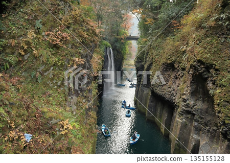 Manai Falls in Takachiho Gorge, Takachiho Town, Miyazaki Prefecture Manai Falls in Takachiho Gorge, Takachiho Town, Miyazaki Prefecture 135155128