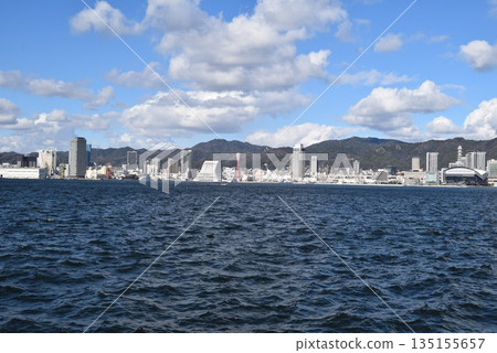 January 8, 2026 Kobe Port January 8, 2026 Kobe Port 135155657