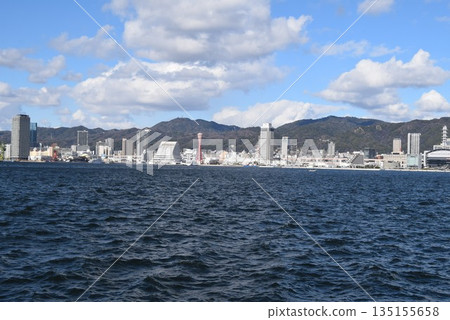 January 8, 2026 Kobe Port January 8, 2026 Kobe Port 135155658