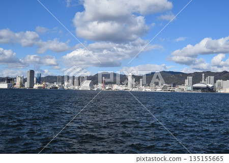 January 8, 2026 Kobe Port January 8, 2026 Kobe Port 135155665