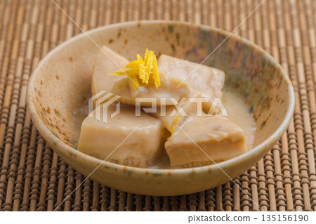 白味噌拌竹筍 135156190