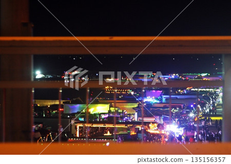 ⑤Deco-truck rally and traffic jam on Route 17 (2025.12.31) The Shin-Jobu Bridge is blocked, so a close-up view of the venue from the railing ⑤Deco-truck rally and traffic jam on Route 17 (2025.12.31) The Shin-Jobu Bridge is blocked, so a close-up view of the venue from the railing 135156357